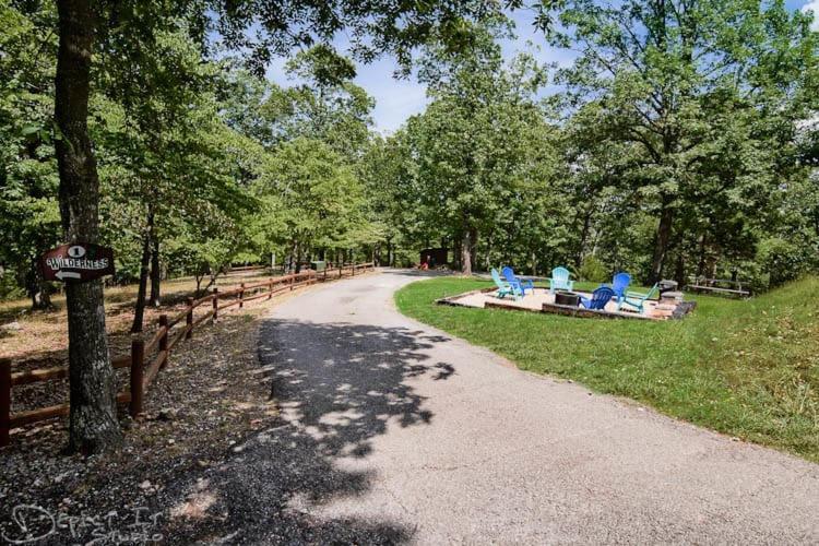 Secluded Cabin In The Woods! 1 Story Βίλα Eureka Springs Εξωτερικό φωτογραφία